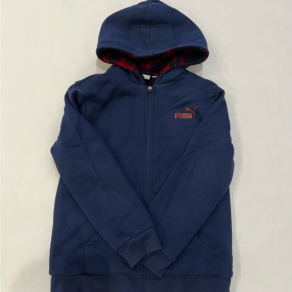 Puma- Boys fur lined zipper hoodie. 
Large 14/16. Navy Blue